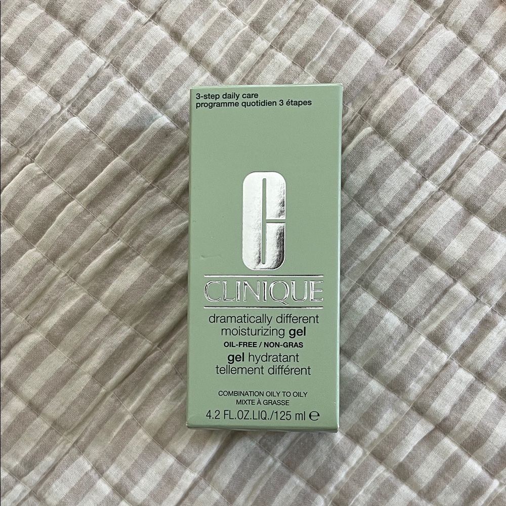 Clinique Moisturizing Gel